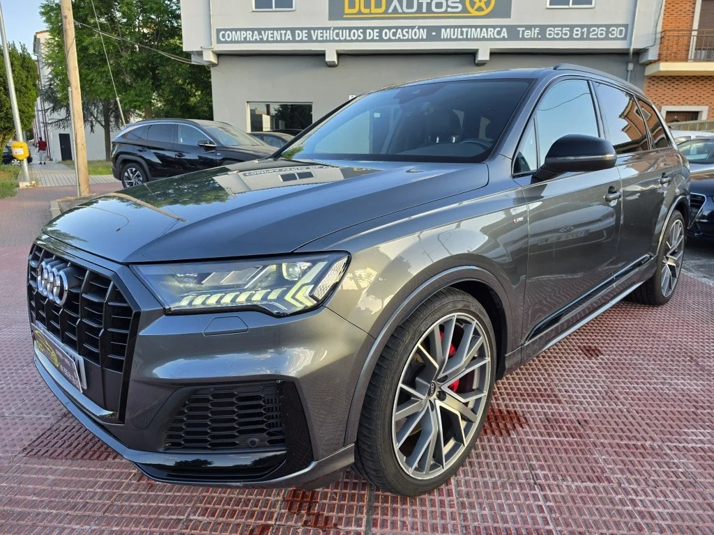 AUDI Q7 Q7 60 TFSIe S line quattro tiptronic