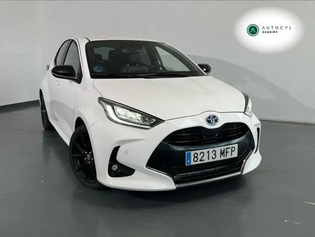 TOYOTA Yaris Yaris 120H 1.5 Style Plus