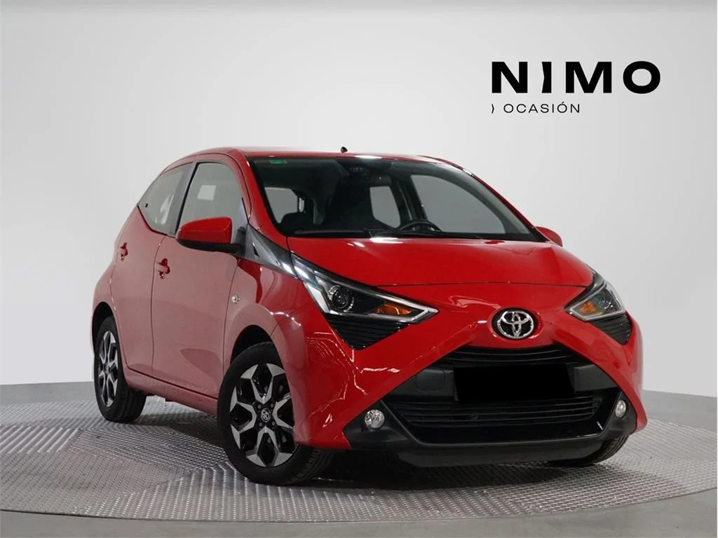 TOYOTA Aygo Aygo 70 x-play