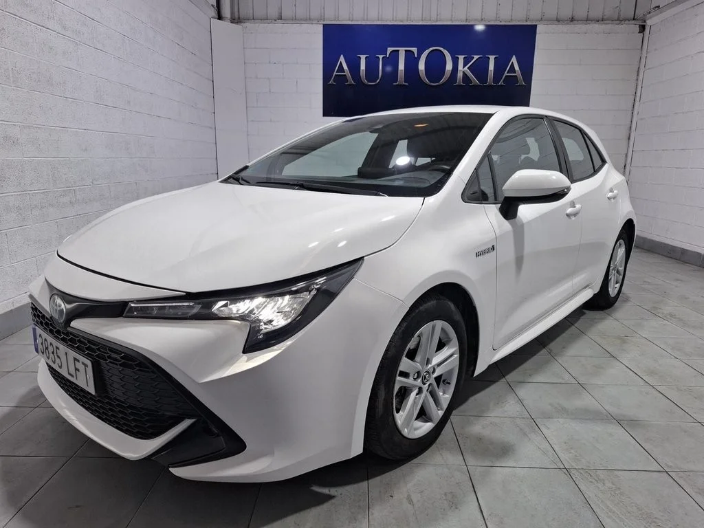 TOYOTA Corolla 1.8 125H BUSINESS E-CVT