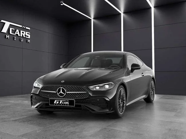 MERCEDES-BENZ Clase CLE 300e AMG