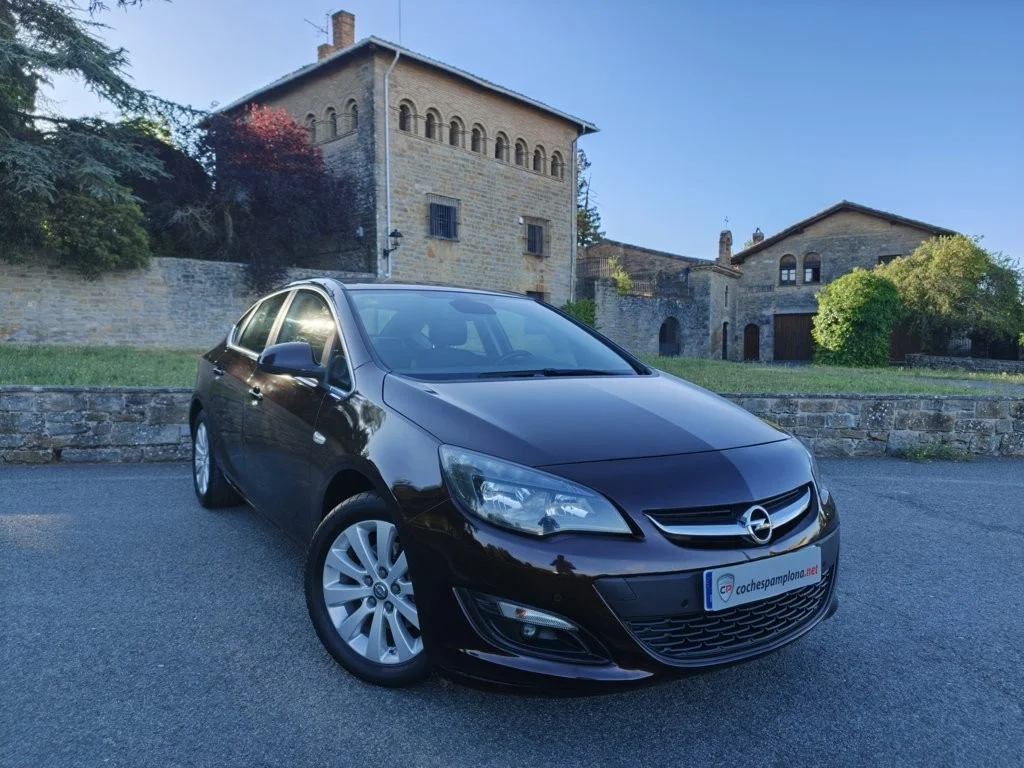 OPEL Astra Astra Sedán 1.6CDTi S/S Elegance 136