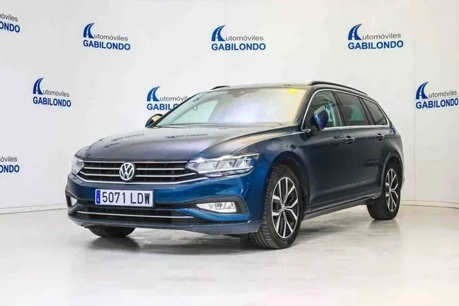 VOLKSWAGEN Passat Passat Variant 1.5 TSI ACT Executive DSG7 110kW