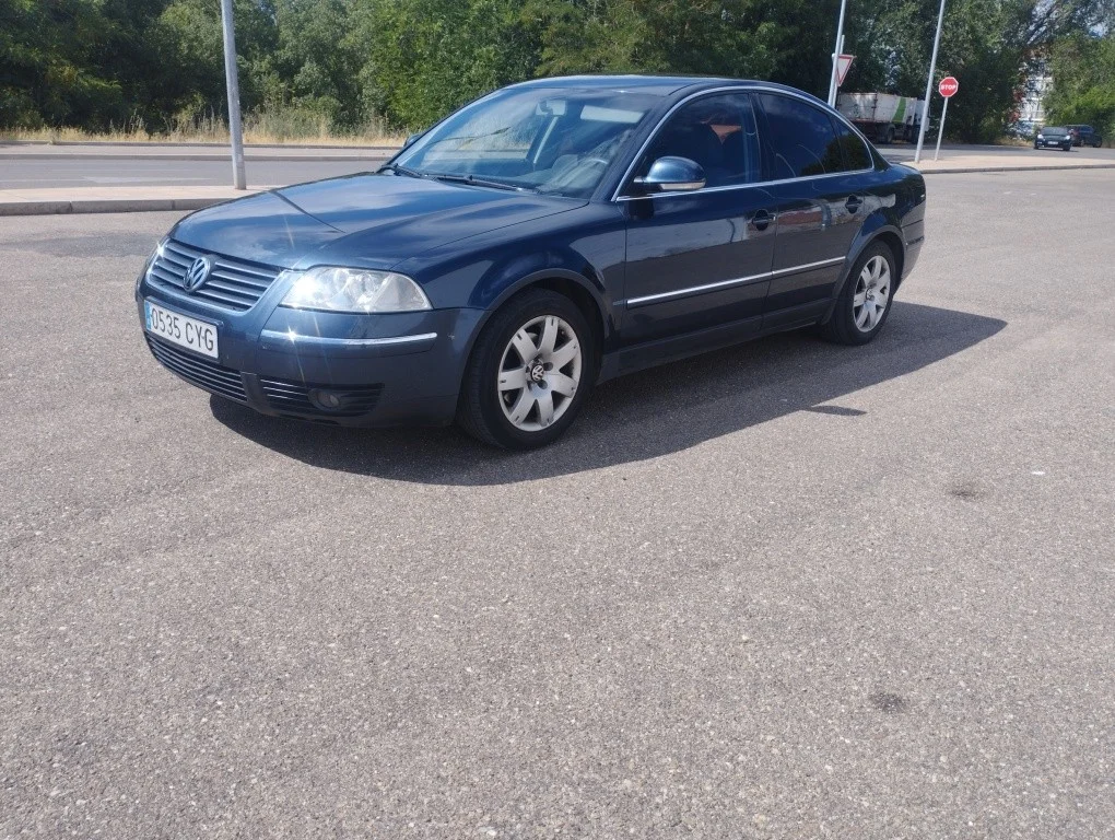 VOLKSWAGEN Passat Passat 1.9TDI Highline