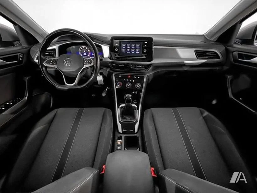 VOLKSWAGEN T-Roc Nuevo Connect 1.0 TSI 81 kW (110CV) SG6 (D113CX12)