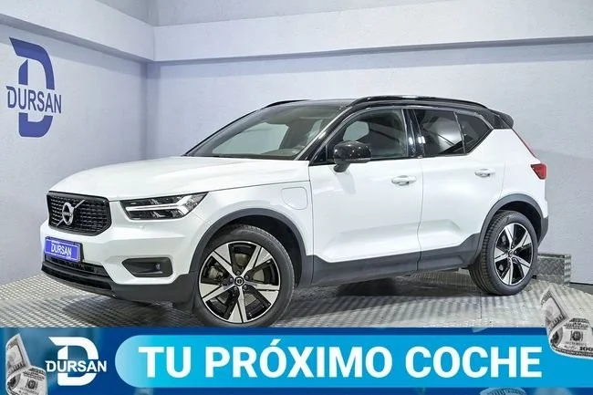 VOLVO XC40 1.5 T5 Twin Recharge RDesign Auto