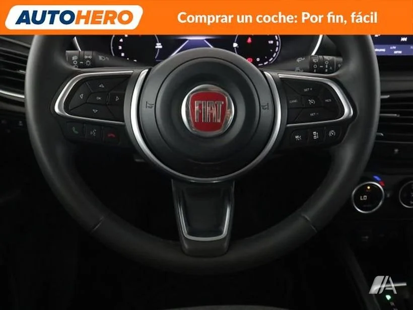 FIAT Tipo 1.5 Mild-Hybrid Cross