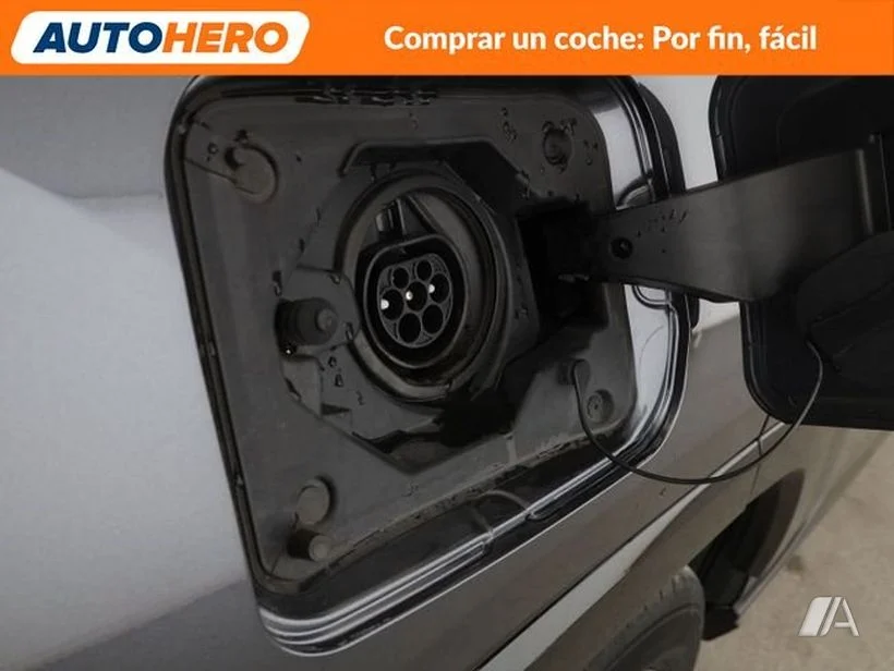TOYOTA RAV-4 2.5 Plug-in Hybrid 4x4 Advance
