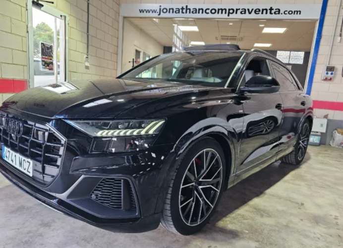 AUDI Q8 Q8 50 TDI Black line plus quattro tiptronic