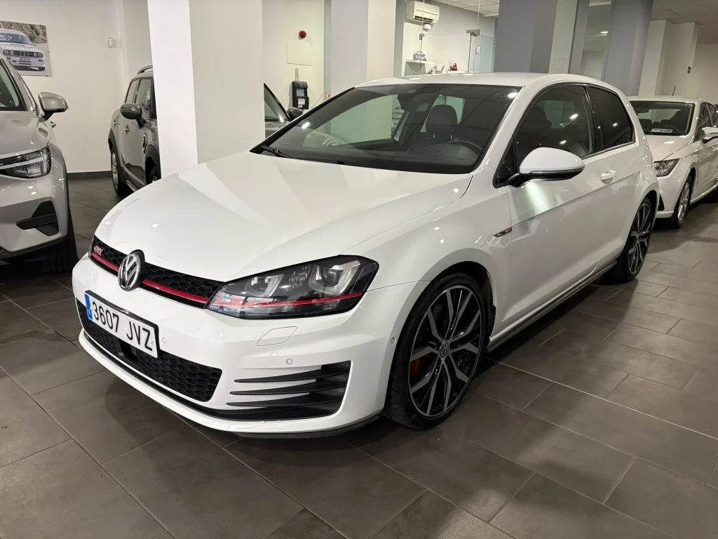 VOLKSWAGEN Golf Golf 2.0 TSI GTI Performance DSG 230