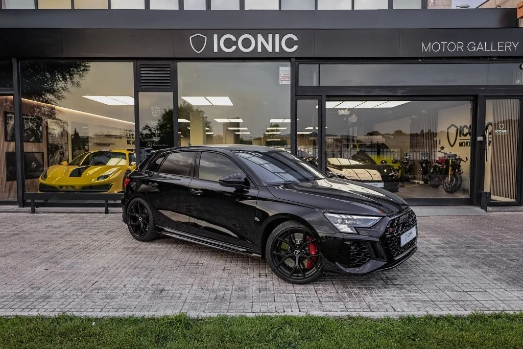 AUDI A3 RS3 Sportback quattro S tronic 294kW