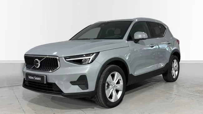 VOLVO XC40 Core, B3 Mild Hybrid, Gasolina
