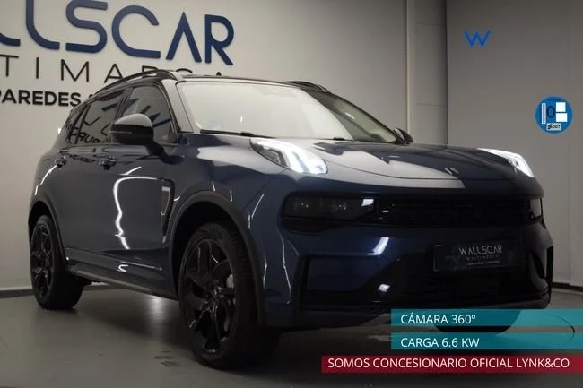 LYNK & CO 01 01 1.5T PHEV