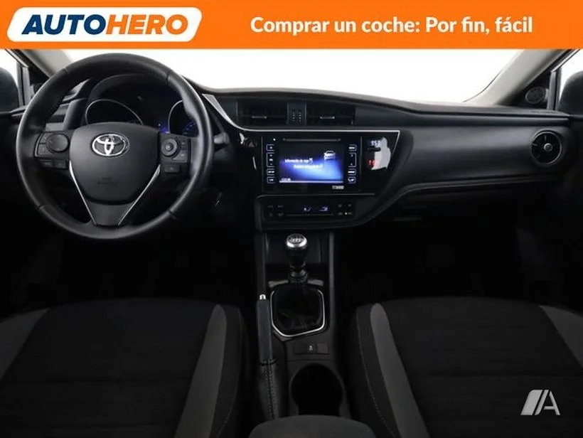 TOYOTA Auris 1.4 Turbodiesel Active