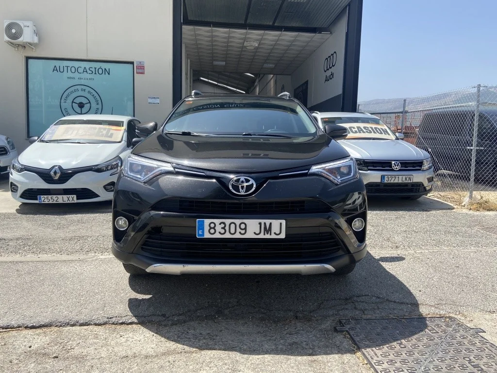 TOYOTA RAV-4 RAV-4 150D Business 2WD