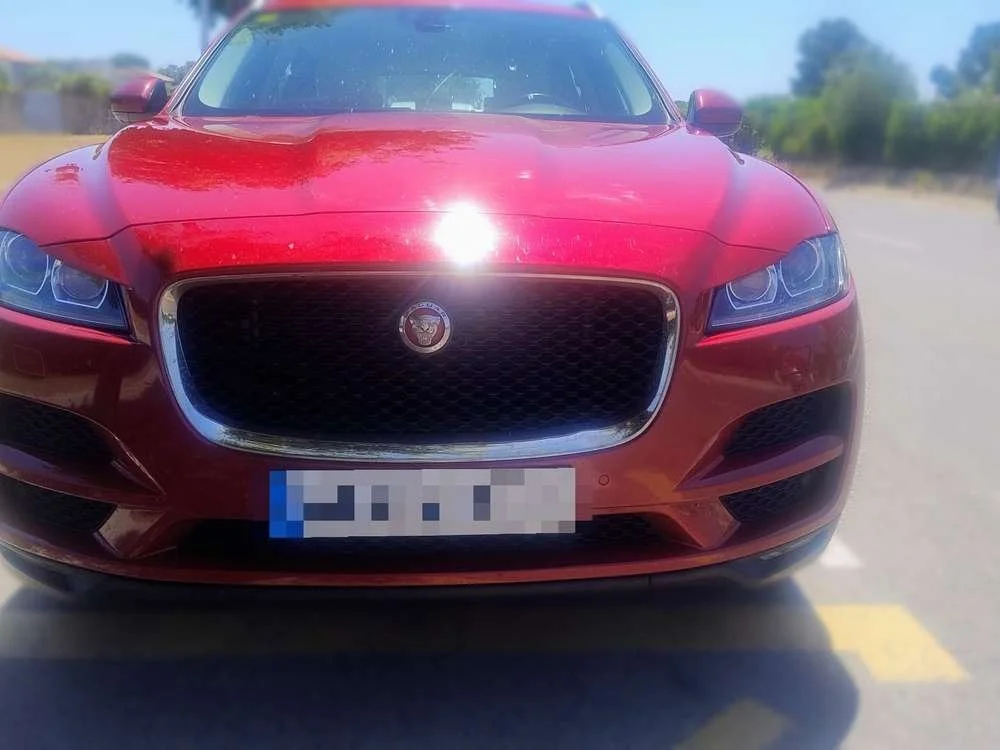 JAGUAR F-Pace F-Pace 2.0i4D Prestige Aut. AWD 180