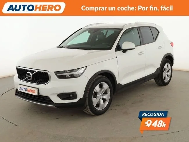 VOLVO XC40 XC40 D3 Momentum AWD Aut.