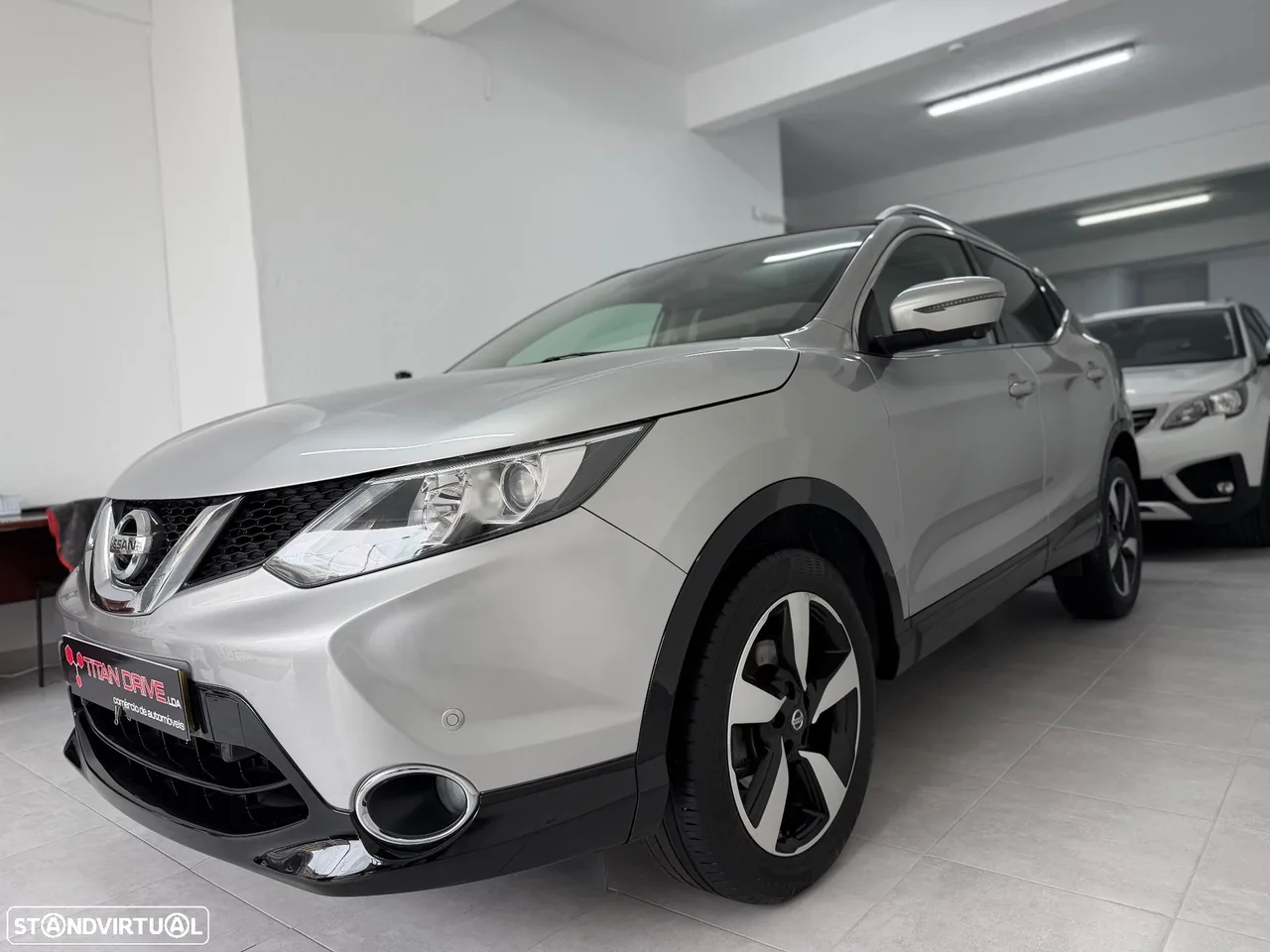 Nissan Qashqai 1.5 dCi DPF 360