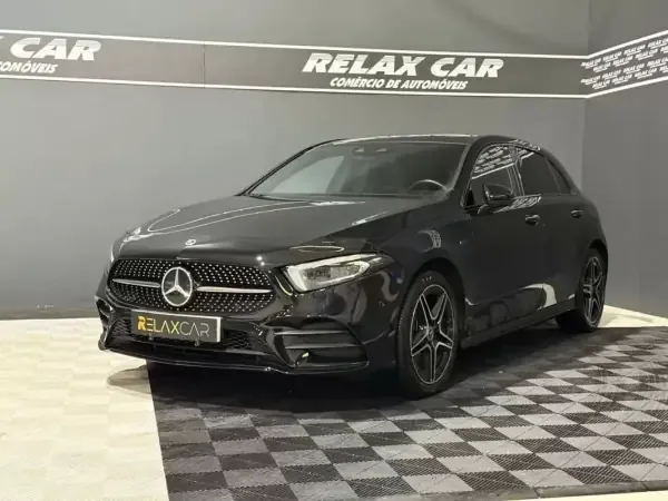 Mercedes-Benz A 250 2020 e AMG Line
