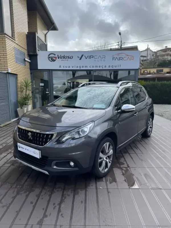 Peugeot 2008 2019 1.2 PureTech Crossway
