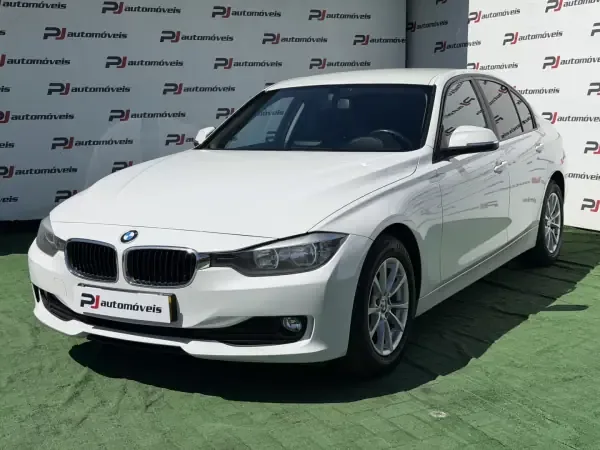 BMW 318 2013 318d Sport