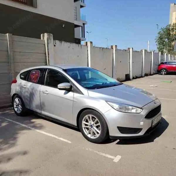 Vand Ford Focus 2015, benzina, hatchback, gri, made in SUA.