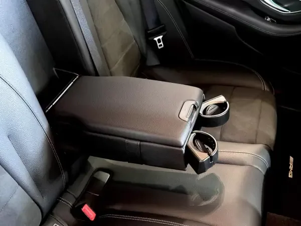 Mercedes-Benz E 300 2022 de 4Matic 9G-TRONIC AMG Line