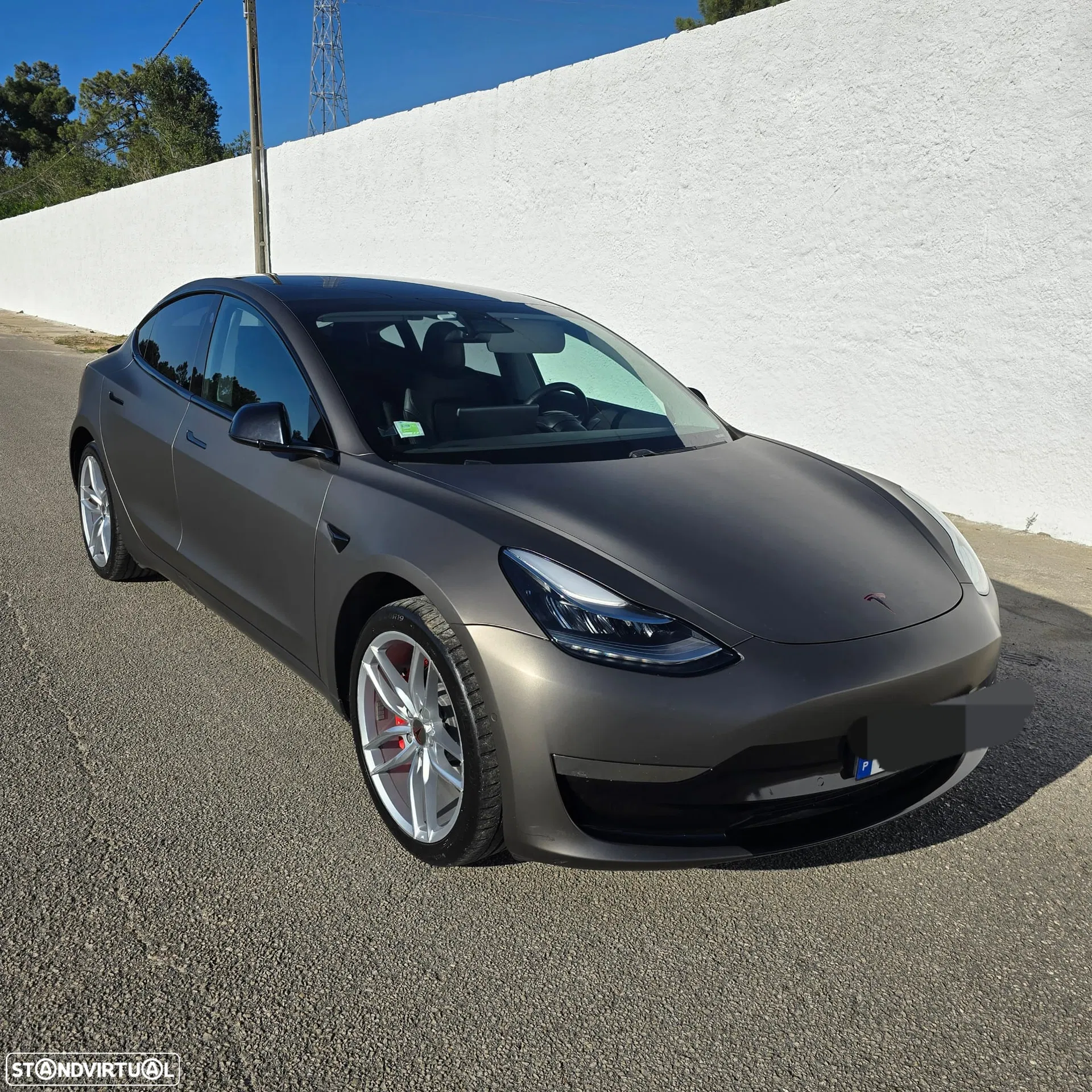 Tesla Model 3 Tração Traseira
