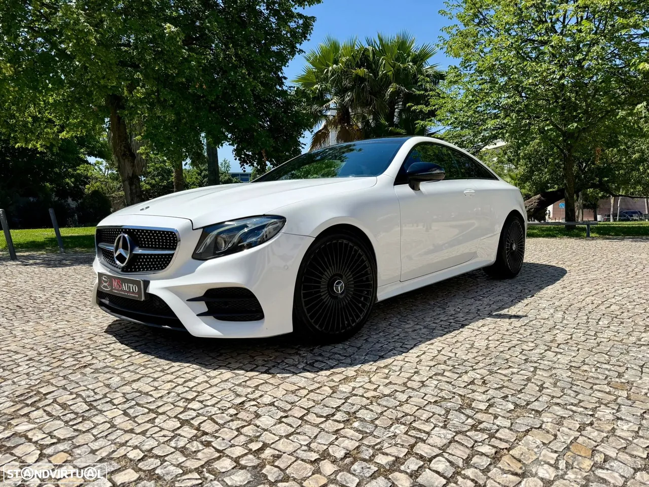 Mercedes-Benz E 220 d AMG Line