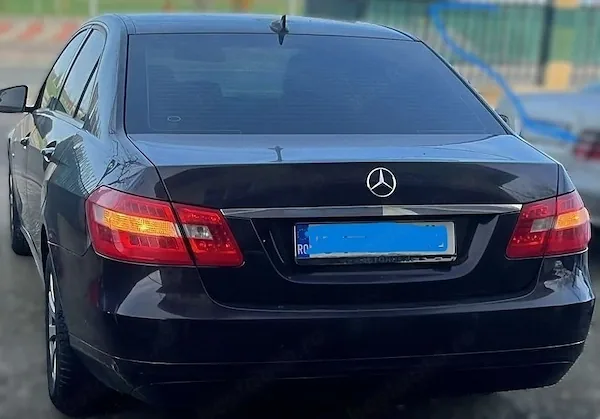 Mercedes Benz clasa E 200 diesel 2010