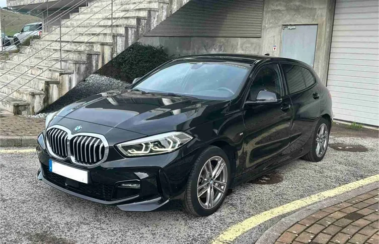 BMW - Série 1 - 116 d Pack Desportivo M Auto