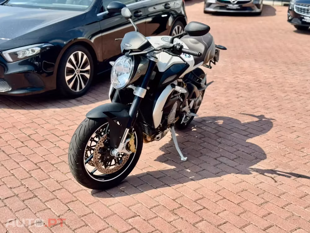 Mv Agusta Brutale MV Agusta Brutale 675
