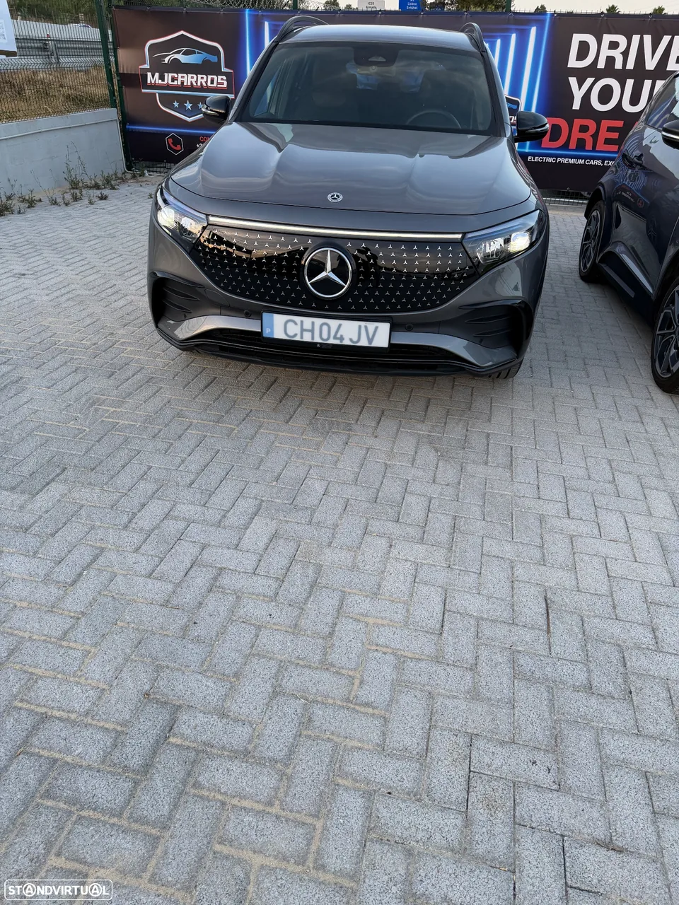 Mercedes-Benz EQB 250+ AMG Line