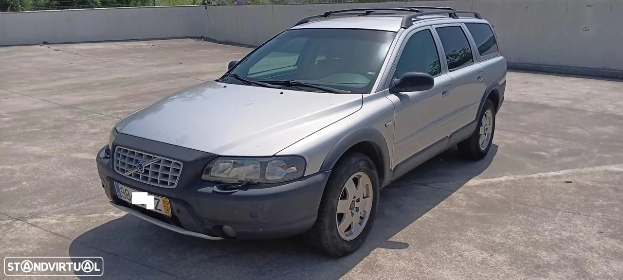 Volvo XC 70 D5 Nivel 2 Auto.