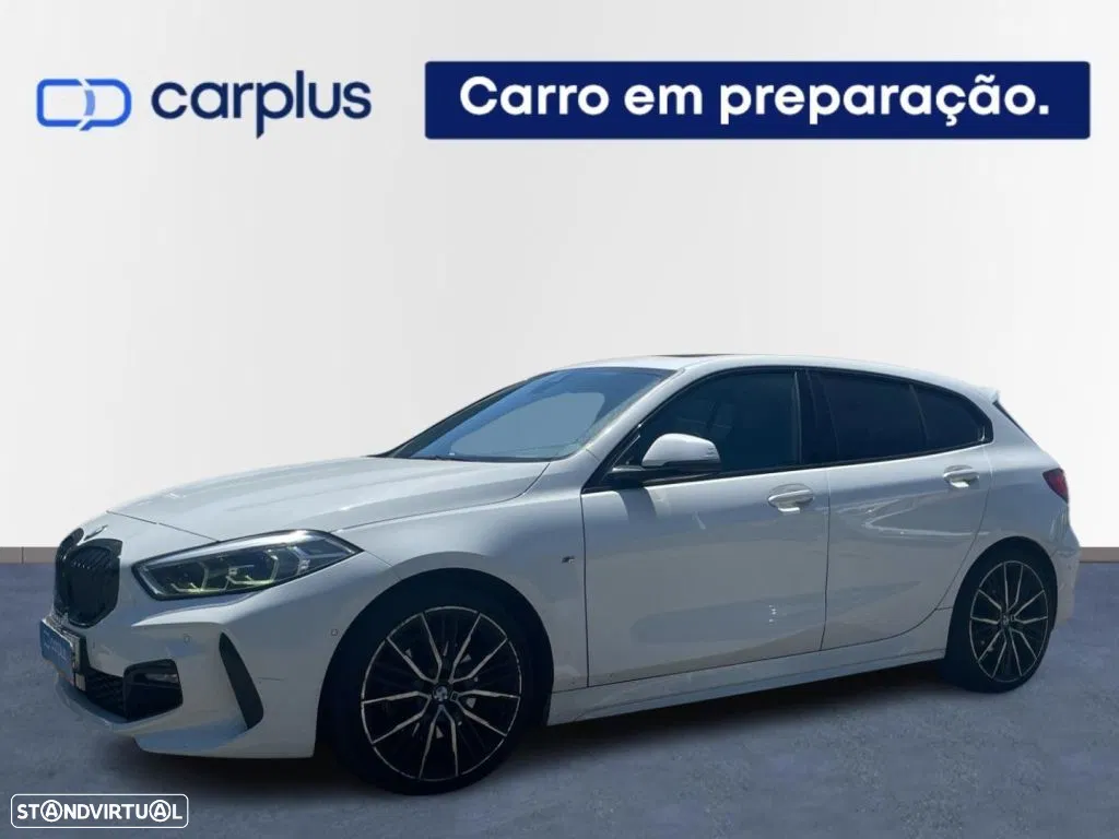 BMW 118 i Pack Desportivo M Auto