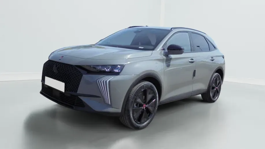 DS DS 7 BlueHDi 130 EAT8 Performance Line Zéro km immatriculé