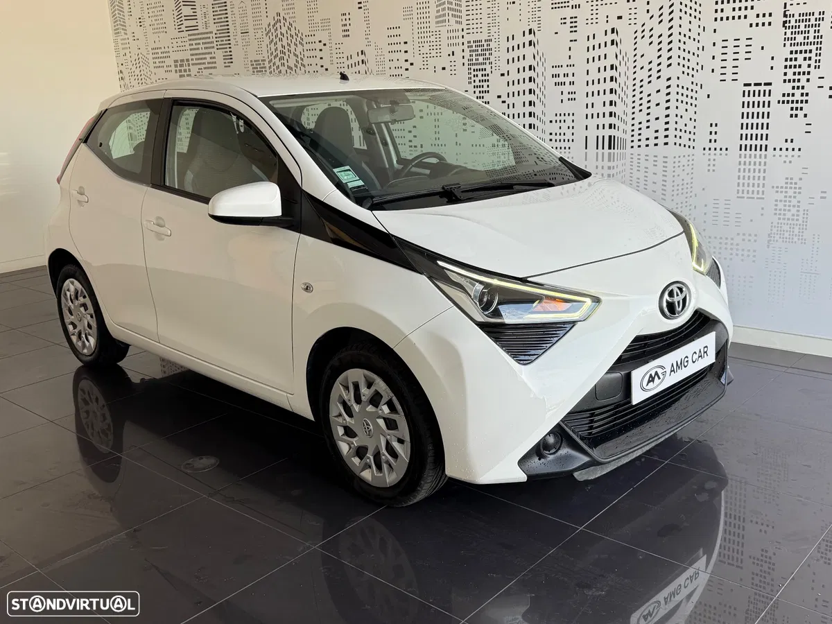 Toyota Aygo 1.0 X-Play Plus
