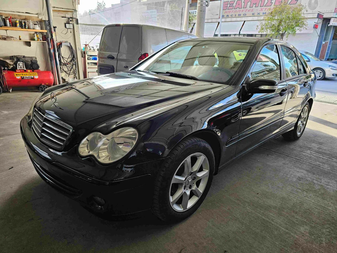 Mercedes-Benz C-200 '06 - 1800cc 163hp - Compressor - Α χέρι - Ελληνικής αντιπροσωπείας