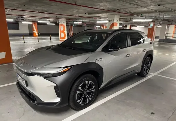 Toyota bZ4X 2023 71,4 kWh Exclusive