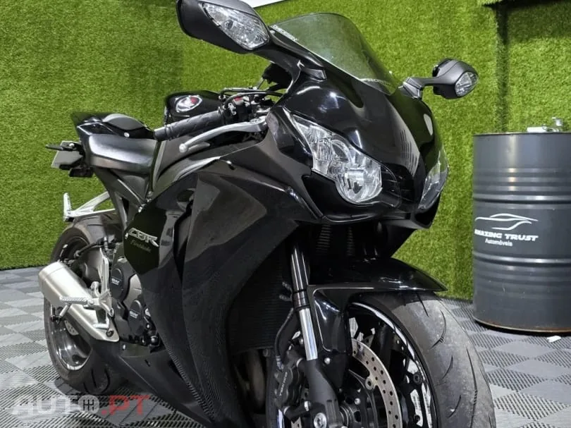 CBR Honda 1000 RR Fireblade