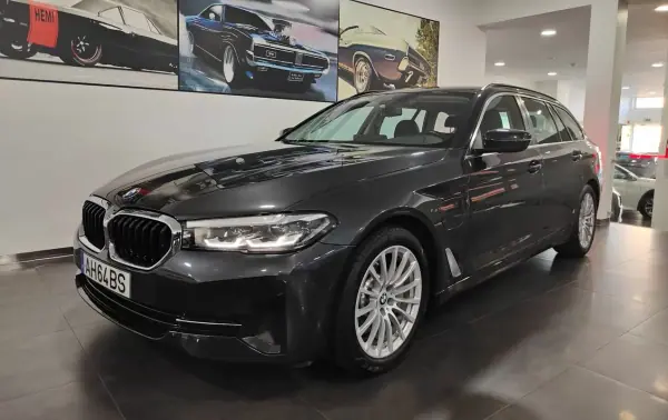 BMW 520 2021 e Line Luxury