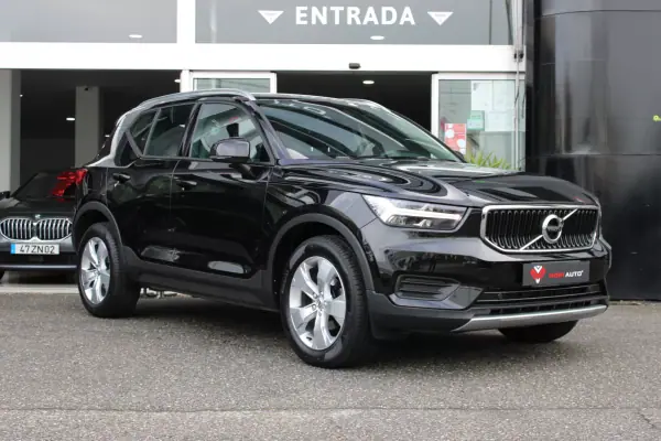 Volvo XC 40 2021 1.5 T2 Momentum