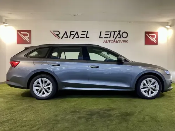 Skoda Octavia Break 2022 1.4 TSI iV Style DSG