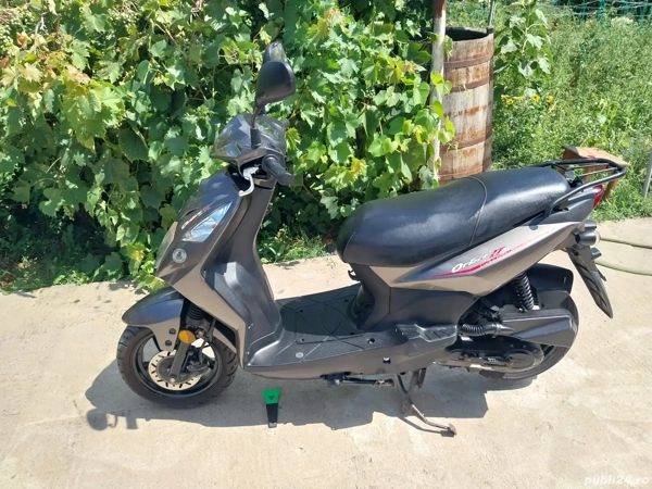 scuter de vânzare