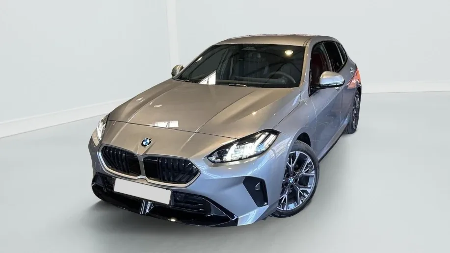 BMW Serie 1 F70 120 170 ch DKG7 M Sport Zéro km immatriculé