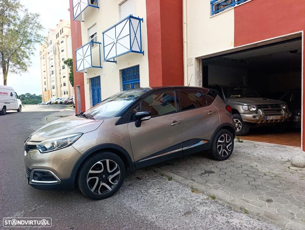 Renault Captur 0.9 TCE Exclusive