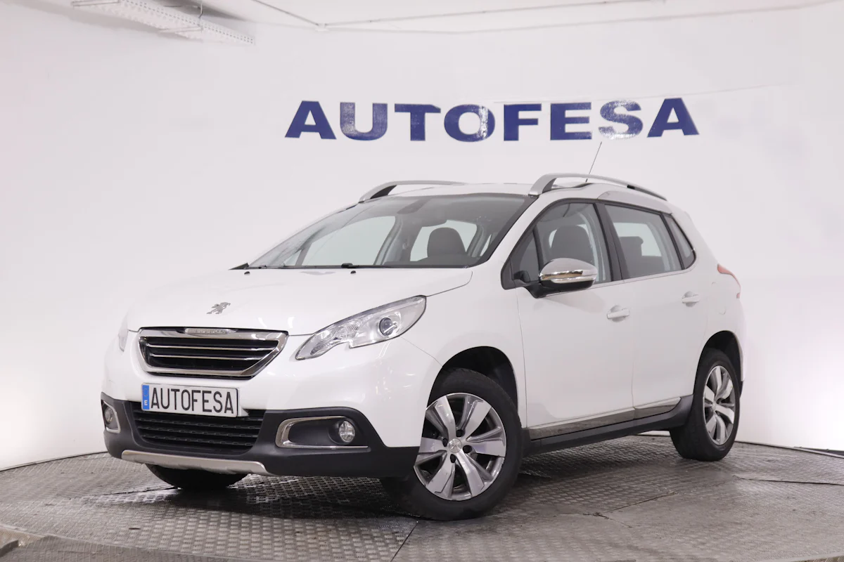 Peugeot 2008 1.2 110CV ALLURE 5P