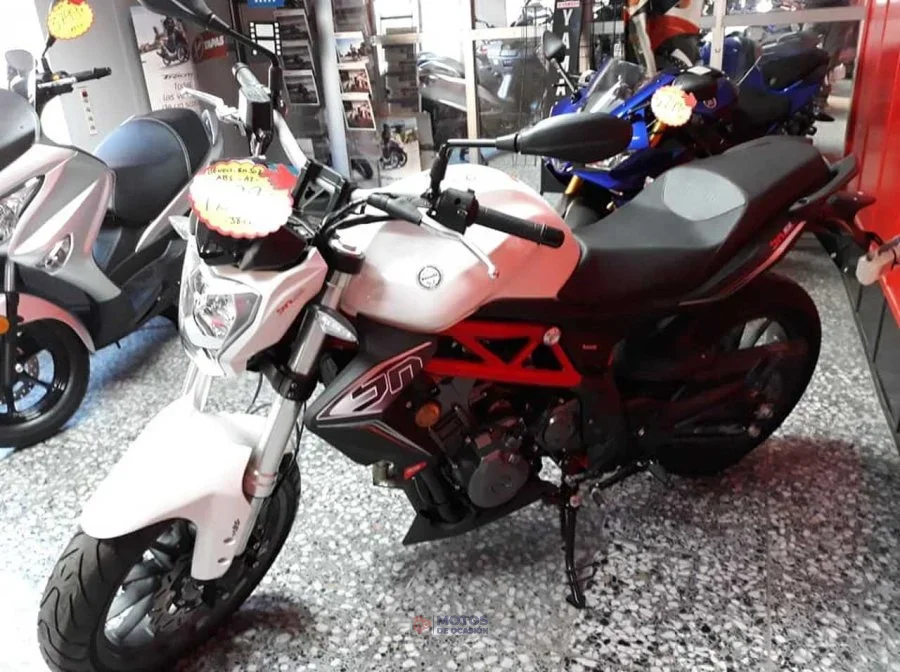 Benelli BN 302 ABS 2018