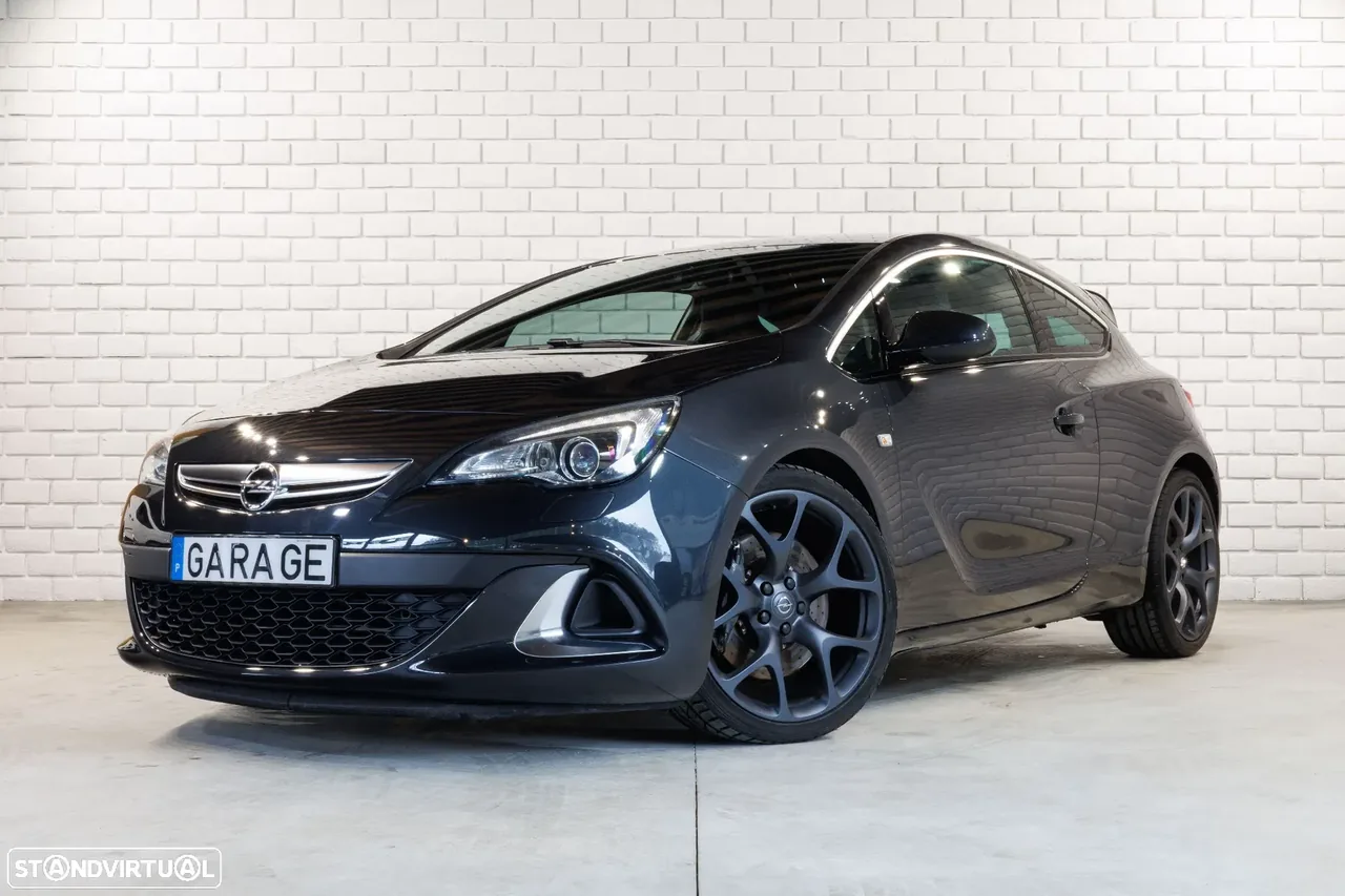 Opel Astra GTC OPC 2.0 T