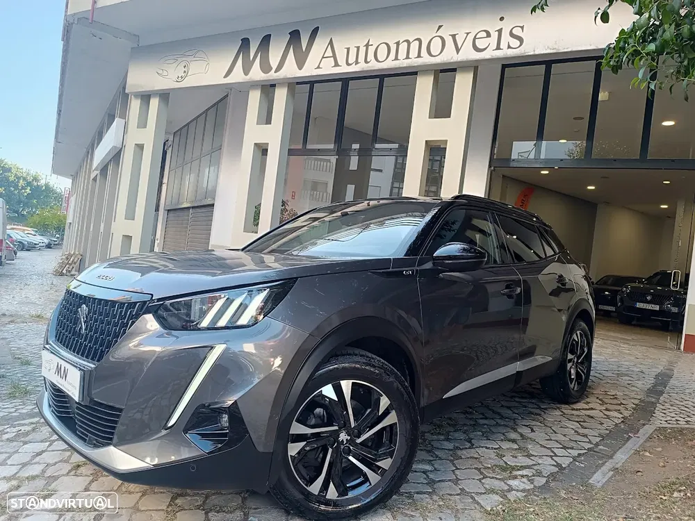 Peugeot 2008 PureTech 130 EAT8 GT